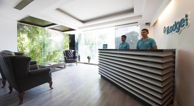 The Madison Hotel New Delhi Exterior photo