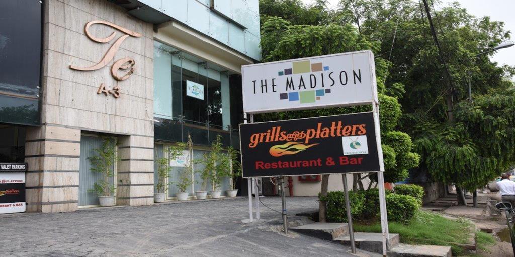 The Madison Hotel New Delhi Exterior photo